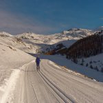 La cappella di Clausis visibile ma lontana